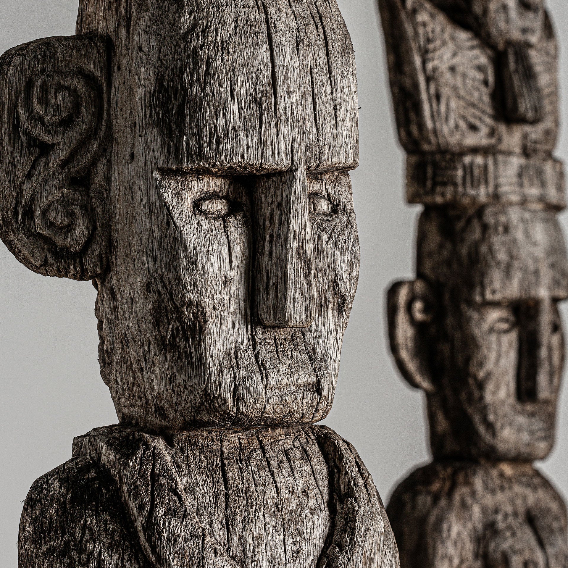FLOOR SCULPTURE (SET OF 2)